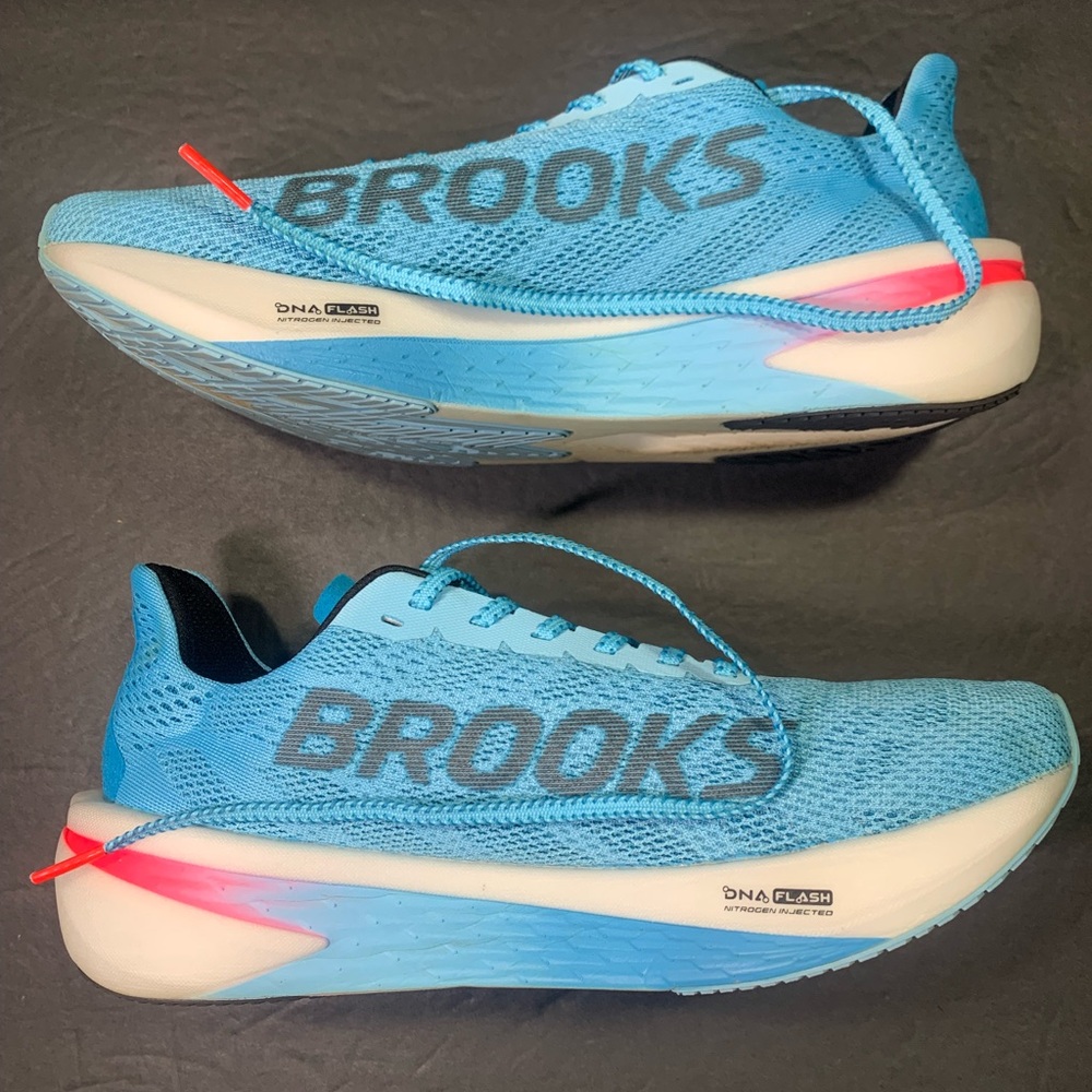 Brooks Hyperion 2 Women’s Blue Red White Running Walking Sneakers Shoe Size- 8.5 - Picture 4 of 10